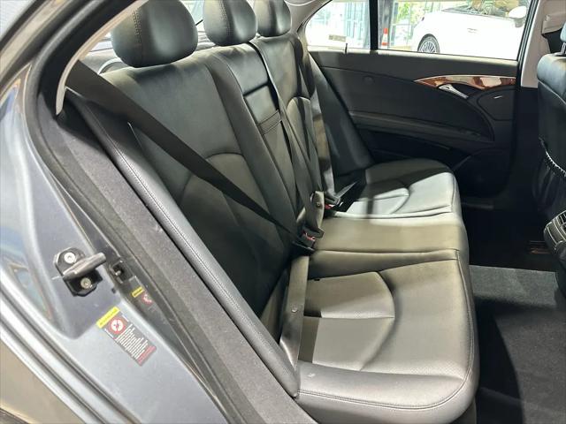 2008 Mercedes-Benz E 320 BLUETEC E 320