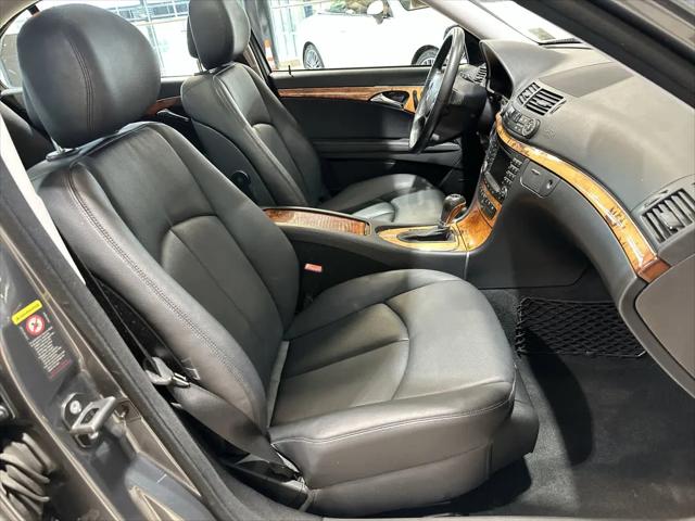 2008 Mercedes-Benz E 320 BLUETEC E 320