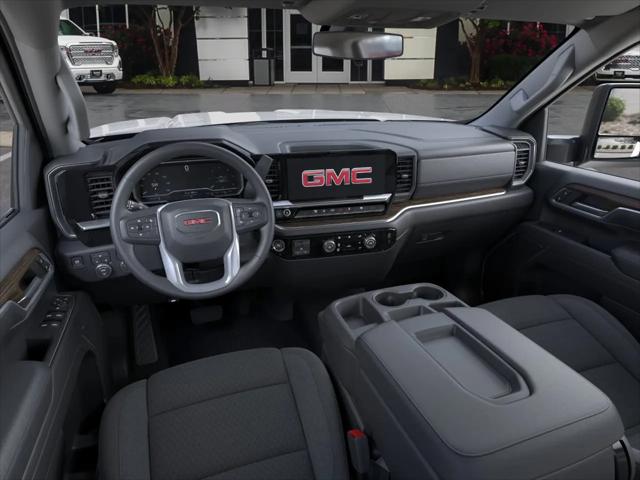 2026 GMC Sierra 2500HD Crew Cab, Standard Bed, SLE, 4WD