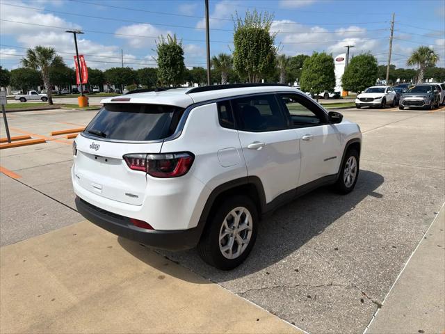 2024 Jeep Compass Latitude 4x4