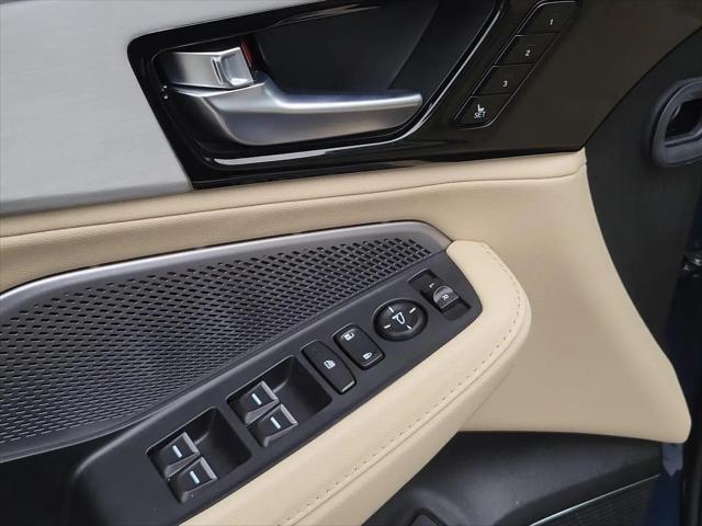 2025 Acura MDX Standard