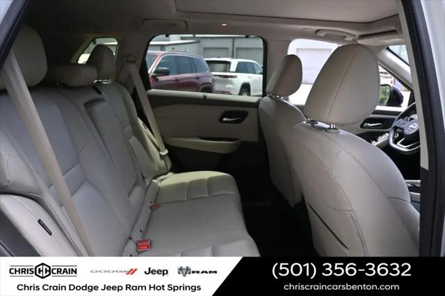 2023 Nissan Rogue SL FWD