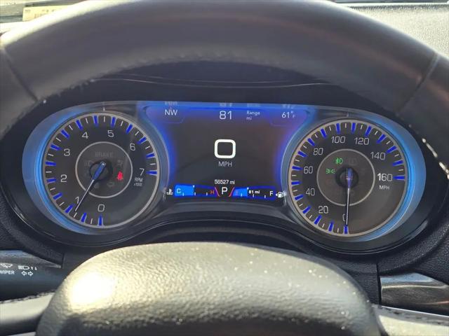 2022 Chrysler 300 Touring-L