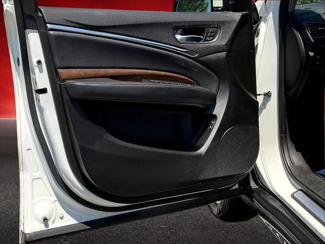 2017 Acura MDX w/Advance Package