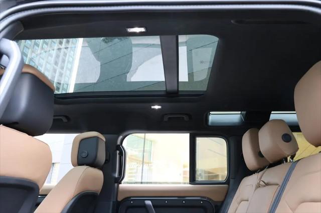 2026 Land Rover Defender P400 X-Dynamic SE