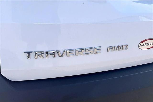 2023 Chevrolet Traverse AWD LS