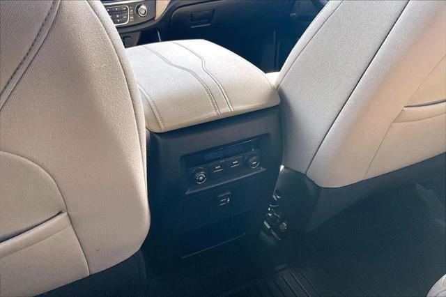 2023 Chevrolet Traverse AWD LS