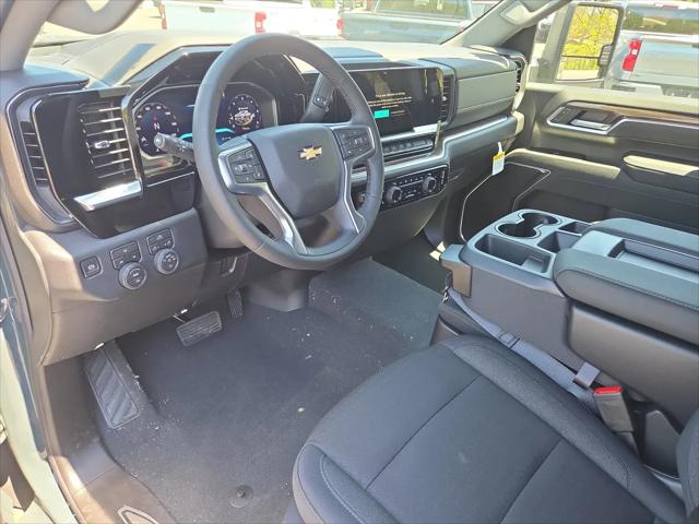 2026 Chevrolet Silverado 2500HD Crew Cab, Standard Bed, LT, 4WD