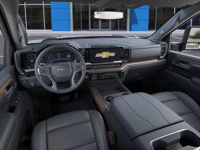 2026 Chevrolet Silverado 3500HD Crew Cab, Long Bed, LT Dual Rear Wheel, RWD