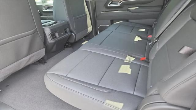 2026 Chevrolet Silverado 3500HD Crew Cab, Long Bed, LT Dual Rear Wheel, RWD