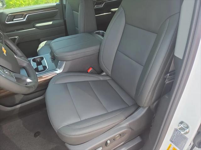 2026 Chevrolet Silverado 3500HD Crew Cab, Long Bed, LT Dual Rear Wheel, RWD