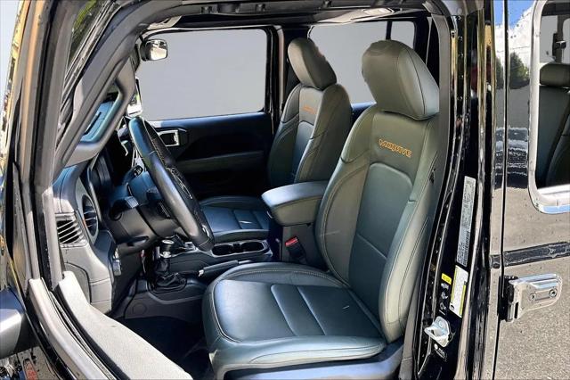 2024 Jeep Gladiator Sport