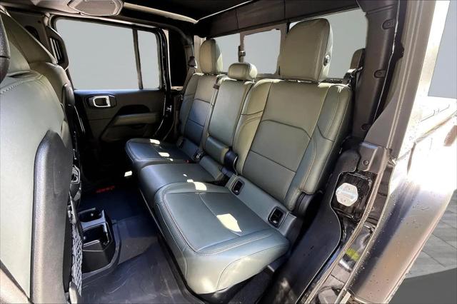 2024 Jeep Gladiator Sport