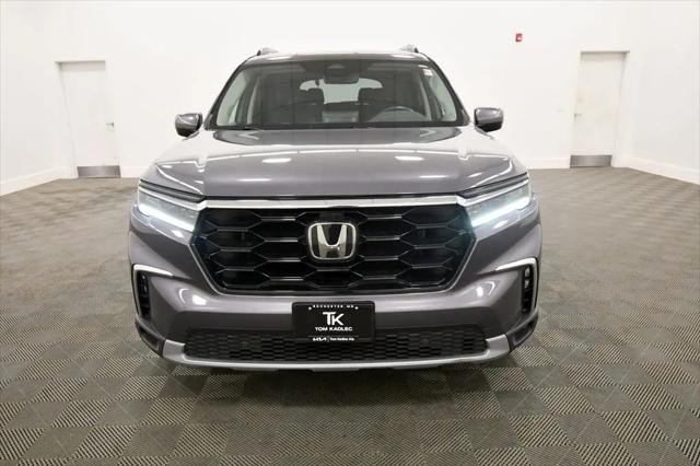 2023 Honda Pilot AWD Touring