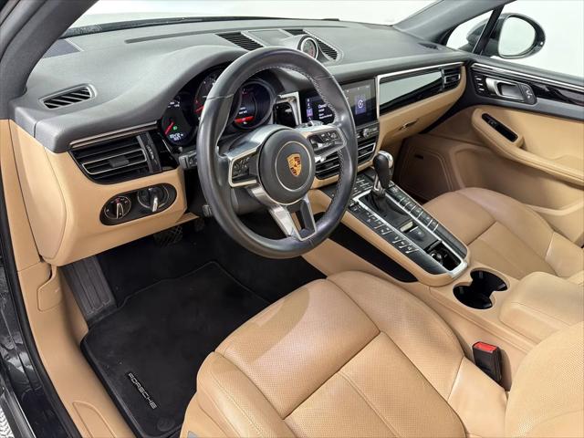 2020 Porsche Macan Macan