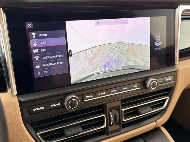 2020 Porsche Macan Macan