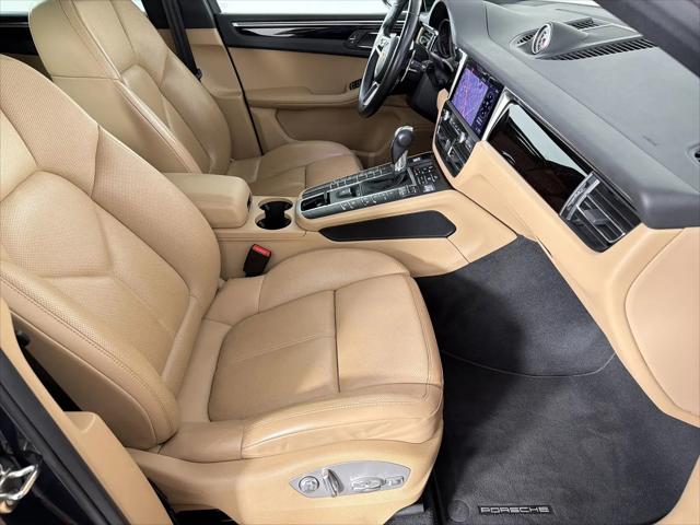 2020 Porsche Macan Macan