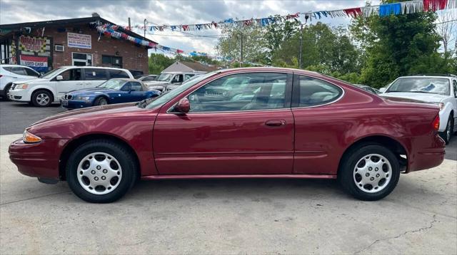 2001 Oldsmobile Alero GL1