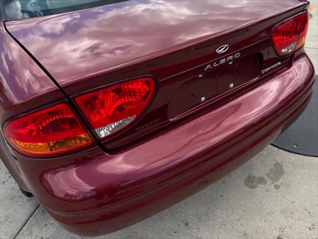 2001 Oldsmobile Alero GL1