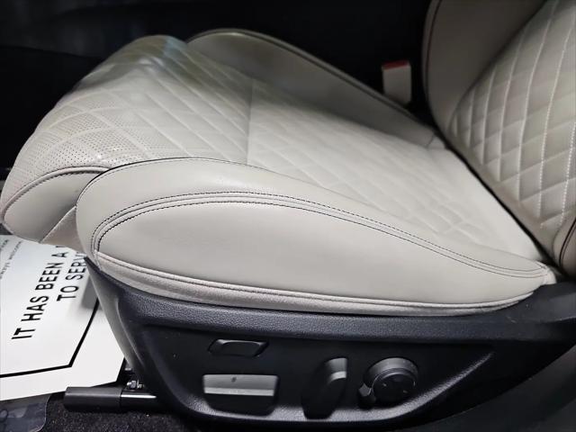 2023 Genesis G70 3.3T RWD