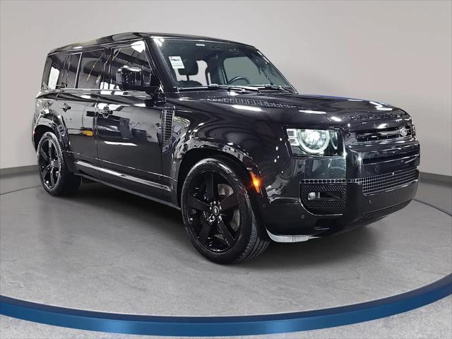 2025 Land Rover Defender 110 P525 V8