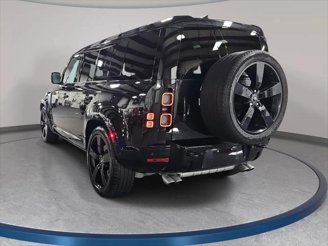 2025 Land Rover Defender 110 P525 V8