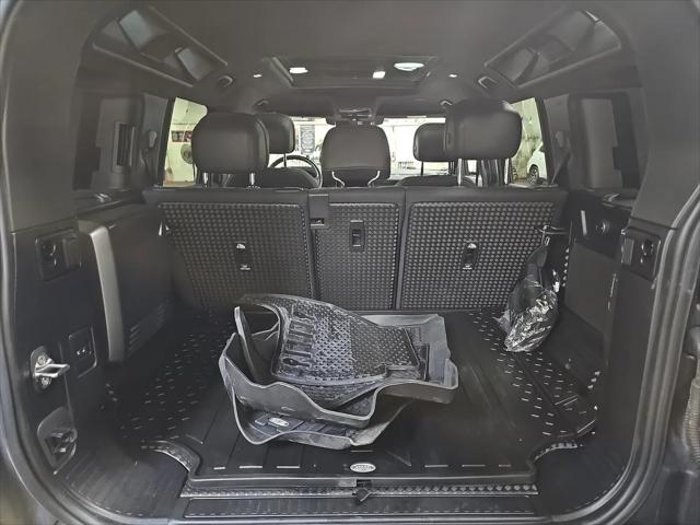 2025 Land Rover Defender 110 P525 V8