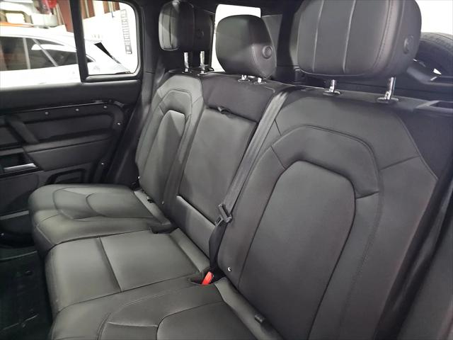 2025 Land Rover Defender 110 P525 V8