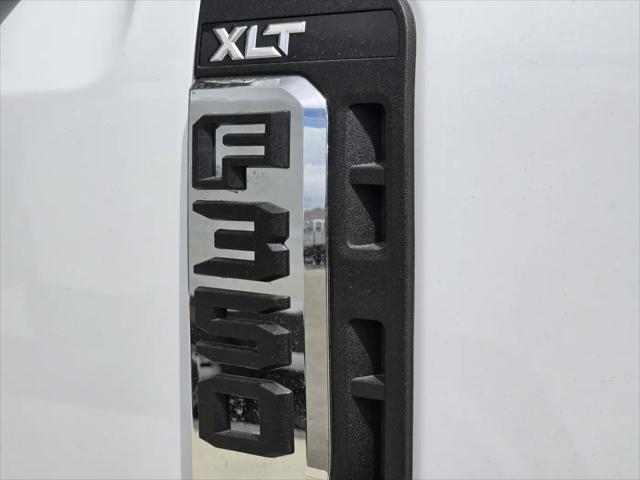 2026 Ford F-350 XLT