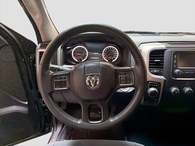 2019 Ram 1500 Classic SLT Crew Cab 4x4 5'7" Box