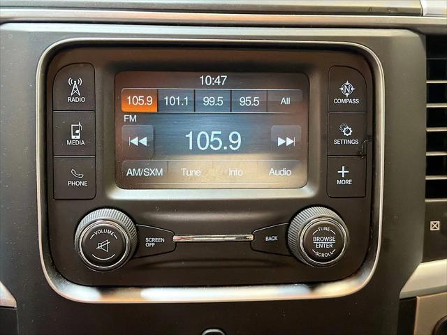 2019 Ram 1500 Classic SLT Crew Cab 4x4 5'7" Box
