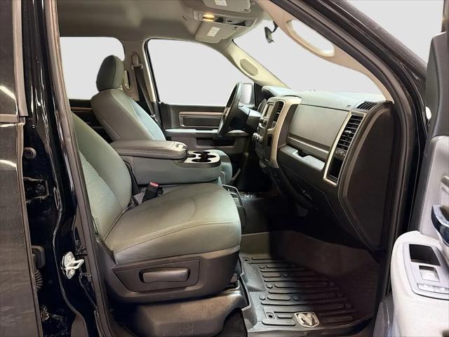 2019 Ram 1500 Classic SLT Crew Cab 4x4 5'7" Box