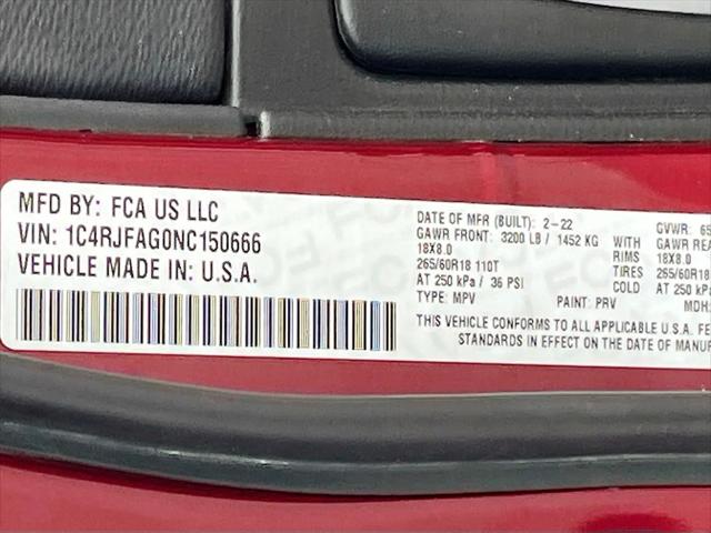 2022 Jeep Grand Cherokee Laredo X 4x4