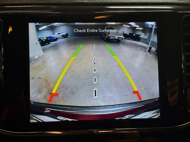 2022 Jeep Grand Cherokee Laredo X 4x4