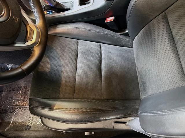 2022 Jeep Grand Cherokee Laredo X 4x4