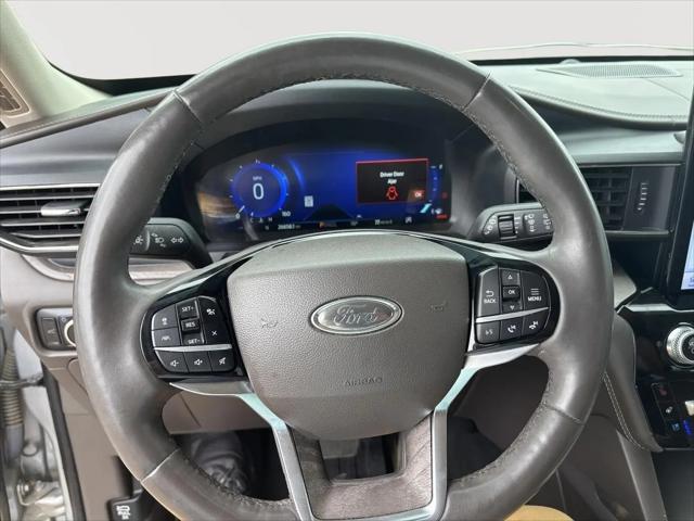 2023 Ford Explorer Platinum