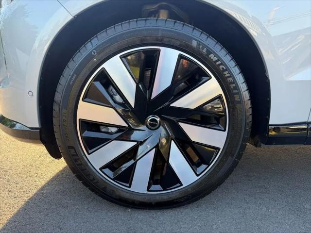 2025 Volvo X 90 Ultra, Twin Motor, Fully electric, 6 Seats