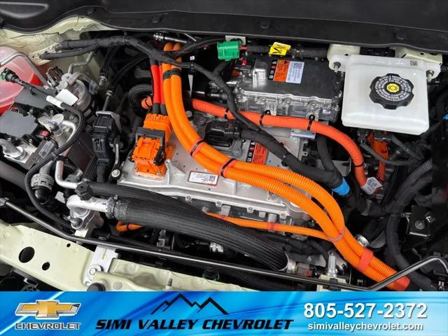 2027 Chevrolet Bolt LT FWD
