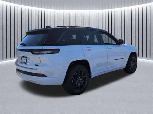 2026 Jeep Grand Cherokee Summit 4x4