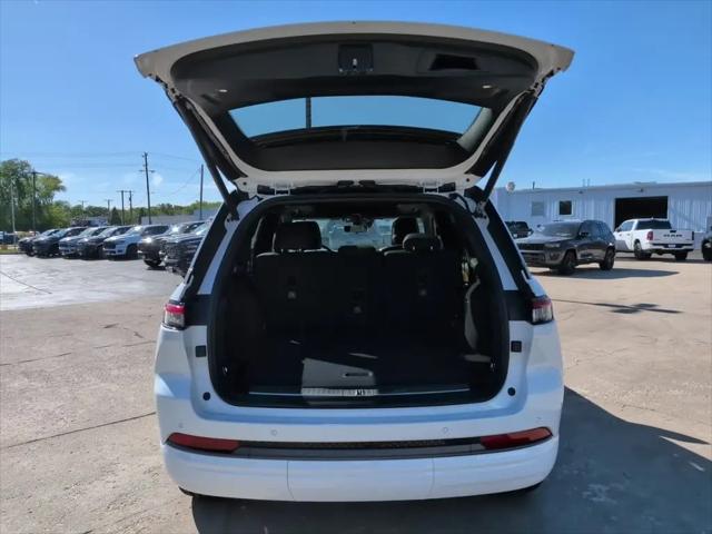 2026 Jeep Grand Cherokee Summit 4x4