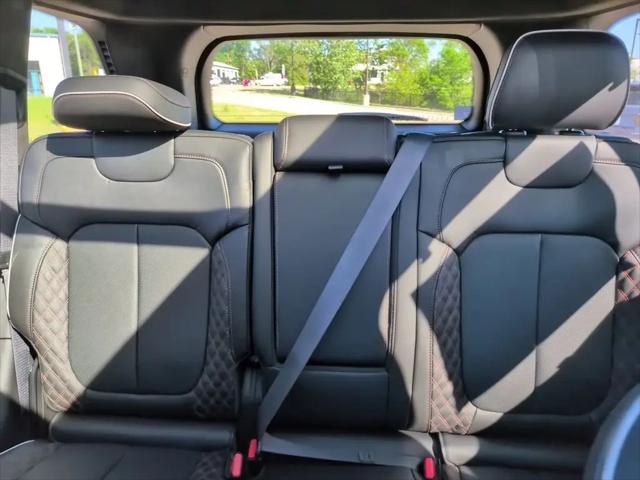 2026 Jeep Grand Cherokee Summit 4x4