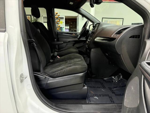 2019 Dodge Grand Caravan SE 35th Anniversary Edition