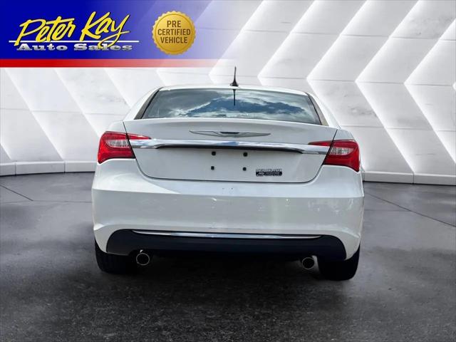 2014 Chrysler 200 Limited