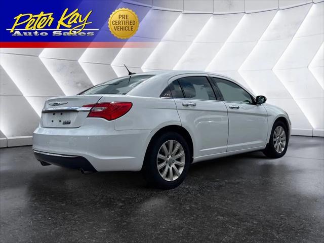 2014 Chrysler 200 Limited