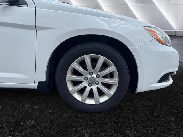 2014 Chrysler 200 Limited