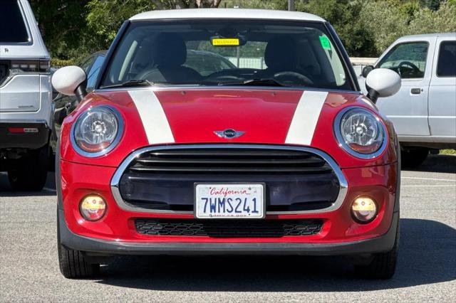 2017 MINI Hardtop Cooper