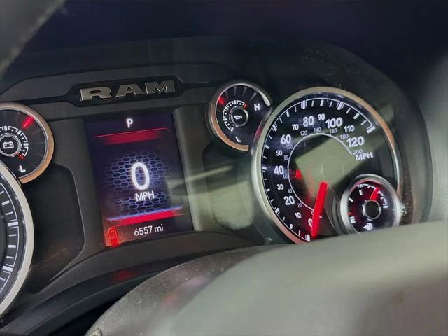 2025 Ram 1500 Big Horn Crew Cab 4x4 5'7" Box