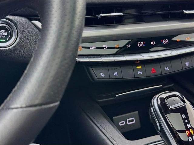2024 Cadillac XT4 FWD Sport