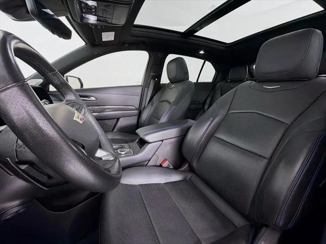 2024 Cadillac XT4 FWD Sport