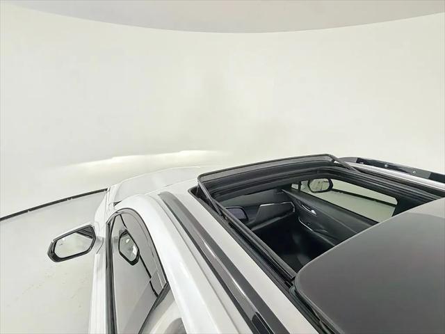 2024 Cadillac XT4 FWD Sport